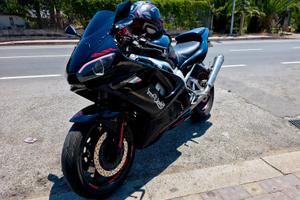 R6 a carburatori