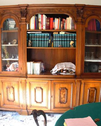 Sala da pranzo e armadio