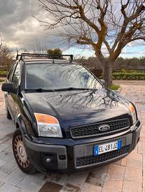 Ford fusion anno 2012