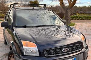 Ford fusion anno 2012