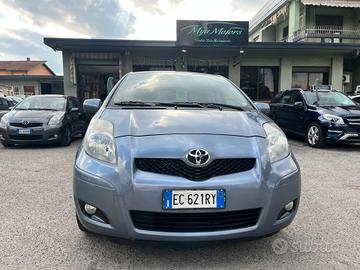 Toyota Yaris 1.3 5 porte Sol