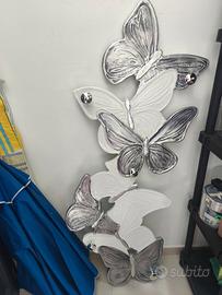 appendiabiti da design bianco e grigio