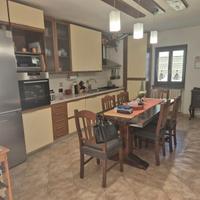 Talamona ampio quadrilocale con box