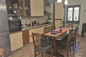 Talamona ampio quadrilocale con box