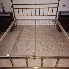 Struttura letto matrimoniale in ottone nuova 