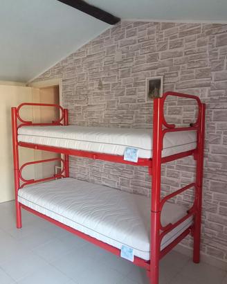 Letto a castello 204x84  (compreso di reti)