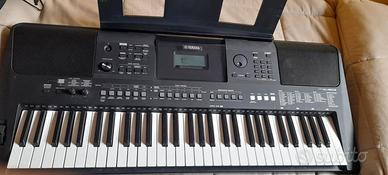 YAMAHA PSR 463 + SUPPORTO