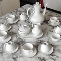 Servizio da caffè  in porcellana filo oro