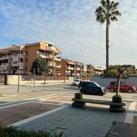 locale volla centro 55 mq fronte strada