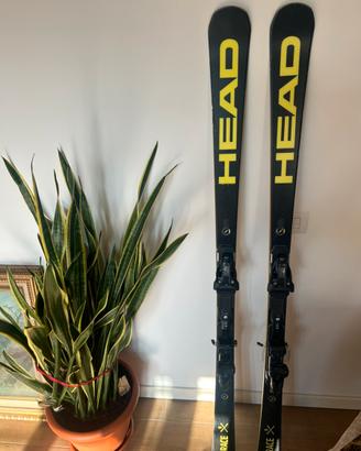 Head e-race world cup