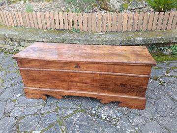 Baule in legno massello