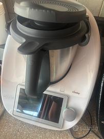 Bimby tm6 praticamente semi nuovo