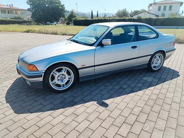 BMW 316i 