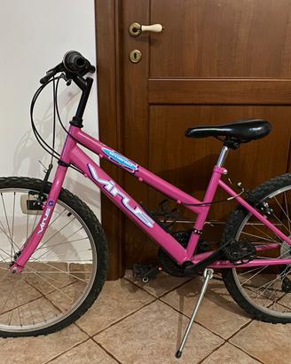 Bicicletta 24 Virus Bambina/Ragazza fucsia