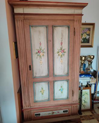 Armadio vintage stile provenzale 