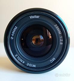 Vivitar 28mm f/2.8 grandangolo