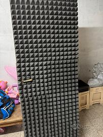 Pannelli e porta antisonore