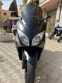Yamaha T Max