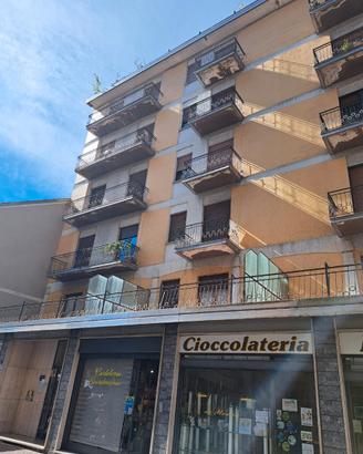 Appartamento arredato con garage e cantina