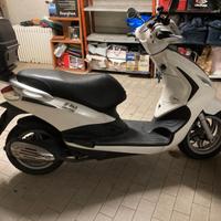 Piaggio Fly 125 - 2015