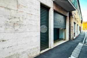 NEGOZIO A BAGNOLO MELLA