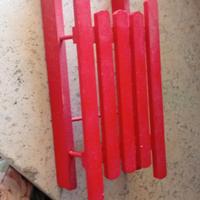 piccolo slittino in legno