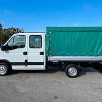 Iveco Daily 35 doppia cabina 7 posti cassone fisso