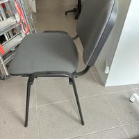 Sedie in tessuto grigio