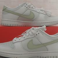 Nike Dunk Low WMNS "Phantom/Light Bone-Olive Aura"