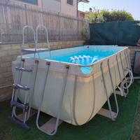 piscina esterna