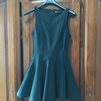 Abito nero sagomato Zara