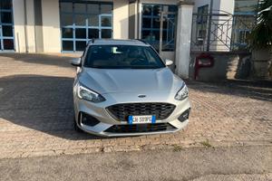 Ford Focus 1.0 EcoBoost Hybrid 125 CV SW ST-Line