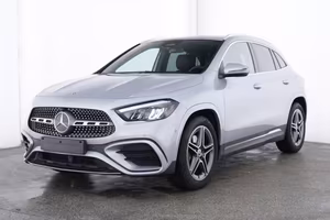 MERCEDES-BENZ GLA 180 Automatic AMG Line Advance