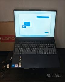 Lenovo IdeaPad Slim 3 | Core 7 240H | 24GB RAM