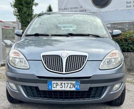 LANCIA YPSILON 1.2 Argento OK NEOPATENTATI