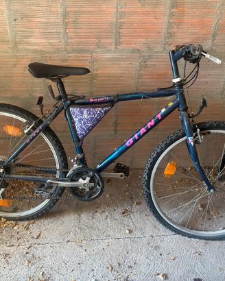 Mountain Bike Giant Granite 26’’ - 18 velocità