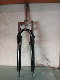 Forcella ammortizzata anteriore MTB 26