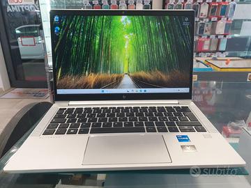 HP Elitebook 630 G9 / 16GB 512GB Core I5 12TH