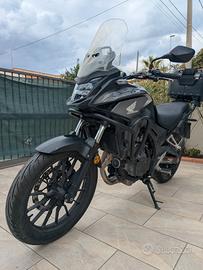 Honda CB500X accessoriata