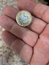 One pound queen elizabeth II 2017per collezionisti