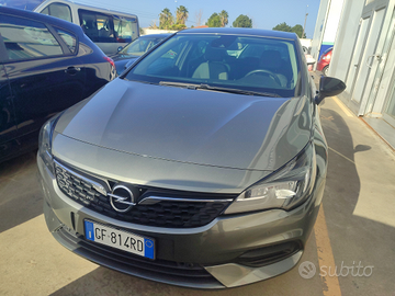 Opel Astra 1.5 At9
