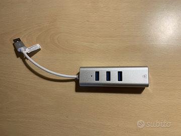 Hub 3 porte USB 3.0 con porta gigabit ethernetRJ45