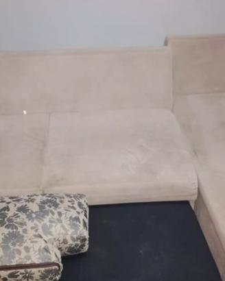 Arredamento soggiorno e camera matrimoniale