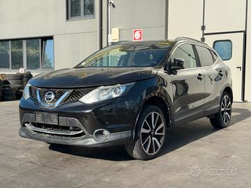 NISSAN QASHQAI per ricambi usati K9K