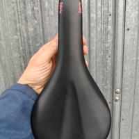 Sella Fabric Scoop Elite Flat