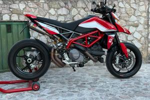 Ducati Hypermotard 950 my22 - 5000km - Akrapovič