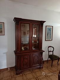 mobili in arte povera. 