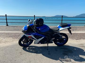 Suzuki gsx r 600 k 7