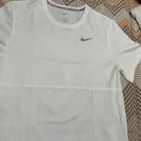 Maglia sportiva nike