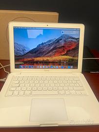 Apple Macbook A1342 2010